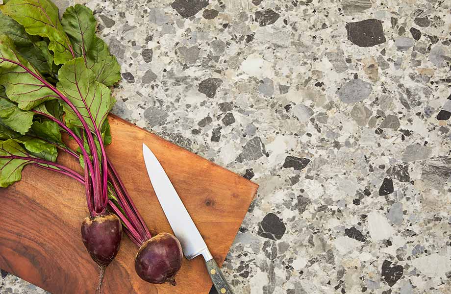 9918 ML Breccia Mojave 920x600