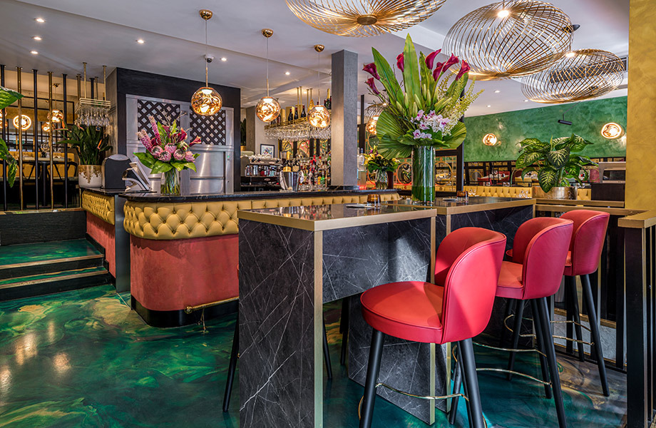 Aqua Bar and Grill carousel image 4